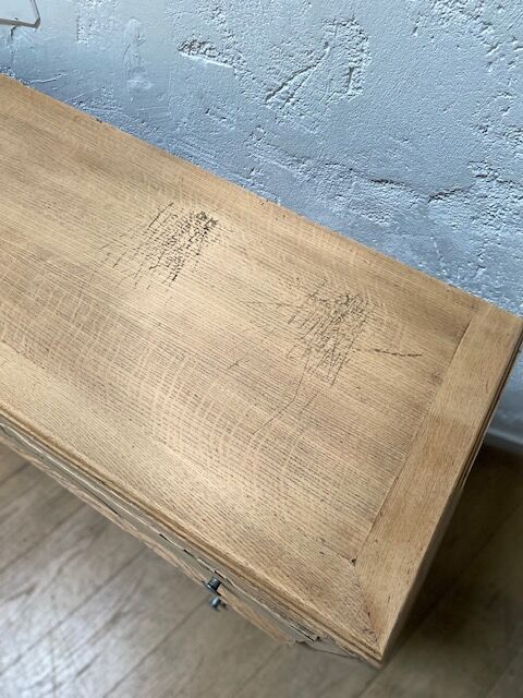Art Deco style chest of drawers
