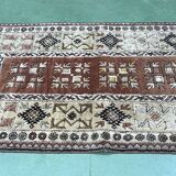 Tapis iranien en laine fait main - L=1m47 l=91cm