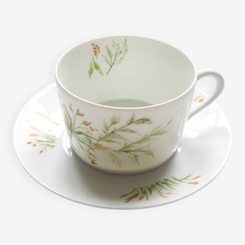 Tasse en porcelaine de Limoges