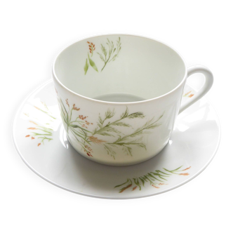 Tasse en porcelaine de Limoges