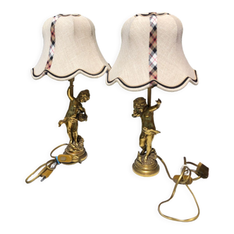 Pair of children's lamps returning from the vineyard