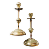 Bougeoir ancien en laiton, forme flambeau, élégance classique