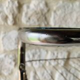 Table d'appoint en verre et laiton avec porte revues, circa 1970