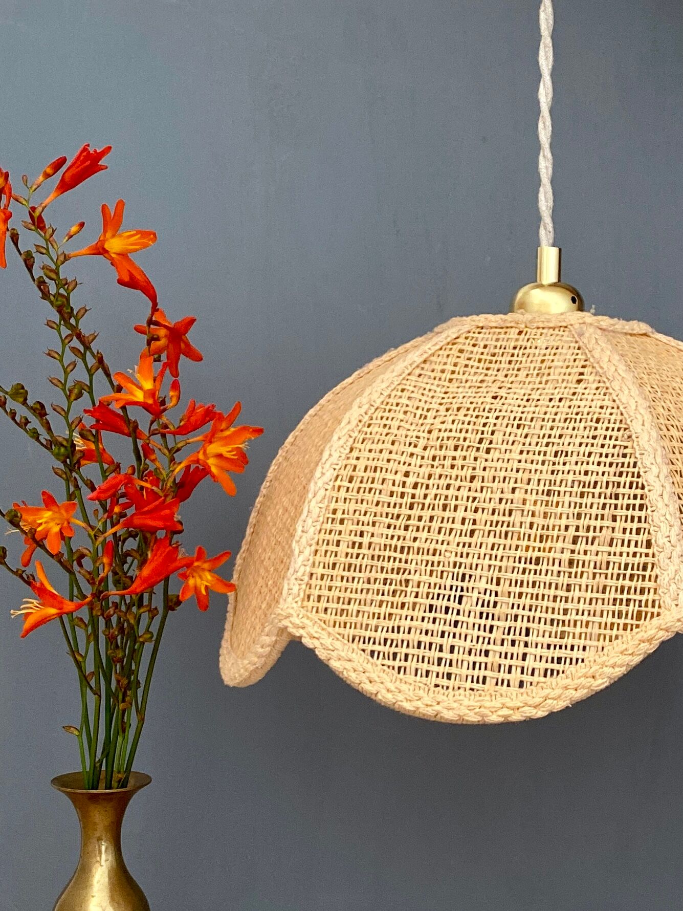 Suspension lamp vintage pink