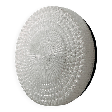 Wall light in metal and plastic