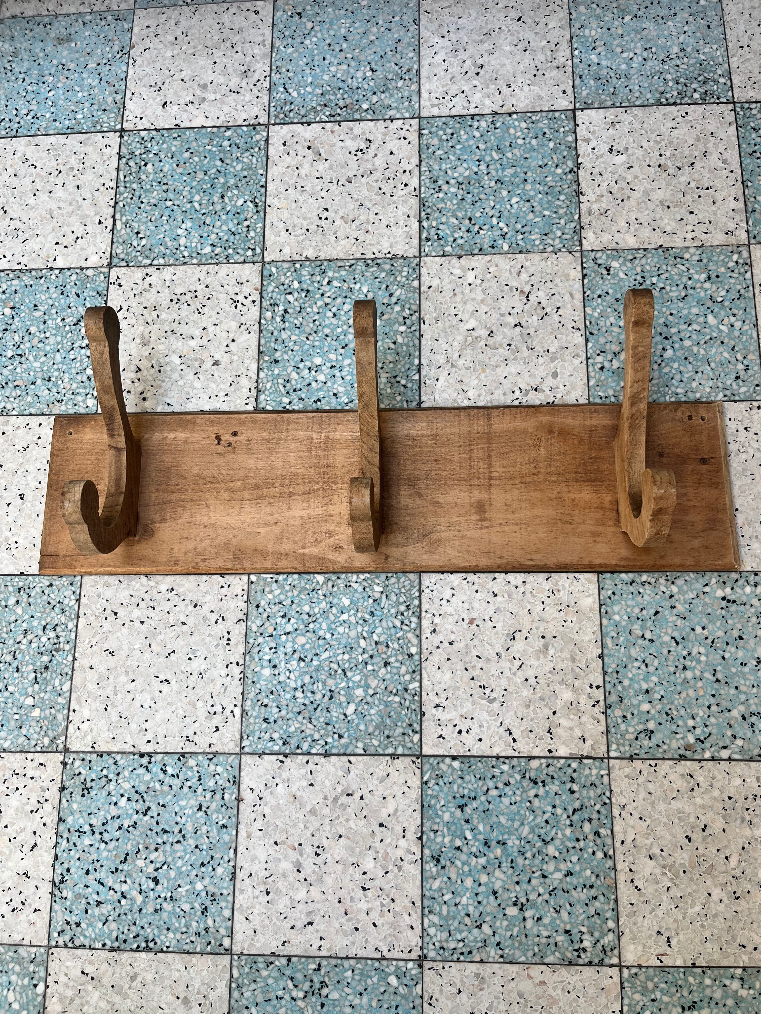 Portemanteau en bois