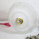 Suspension en verre blanc, vintage
