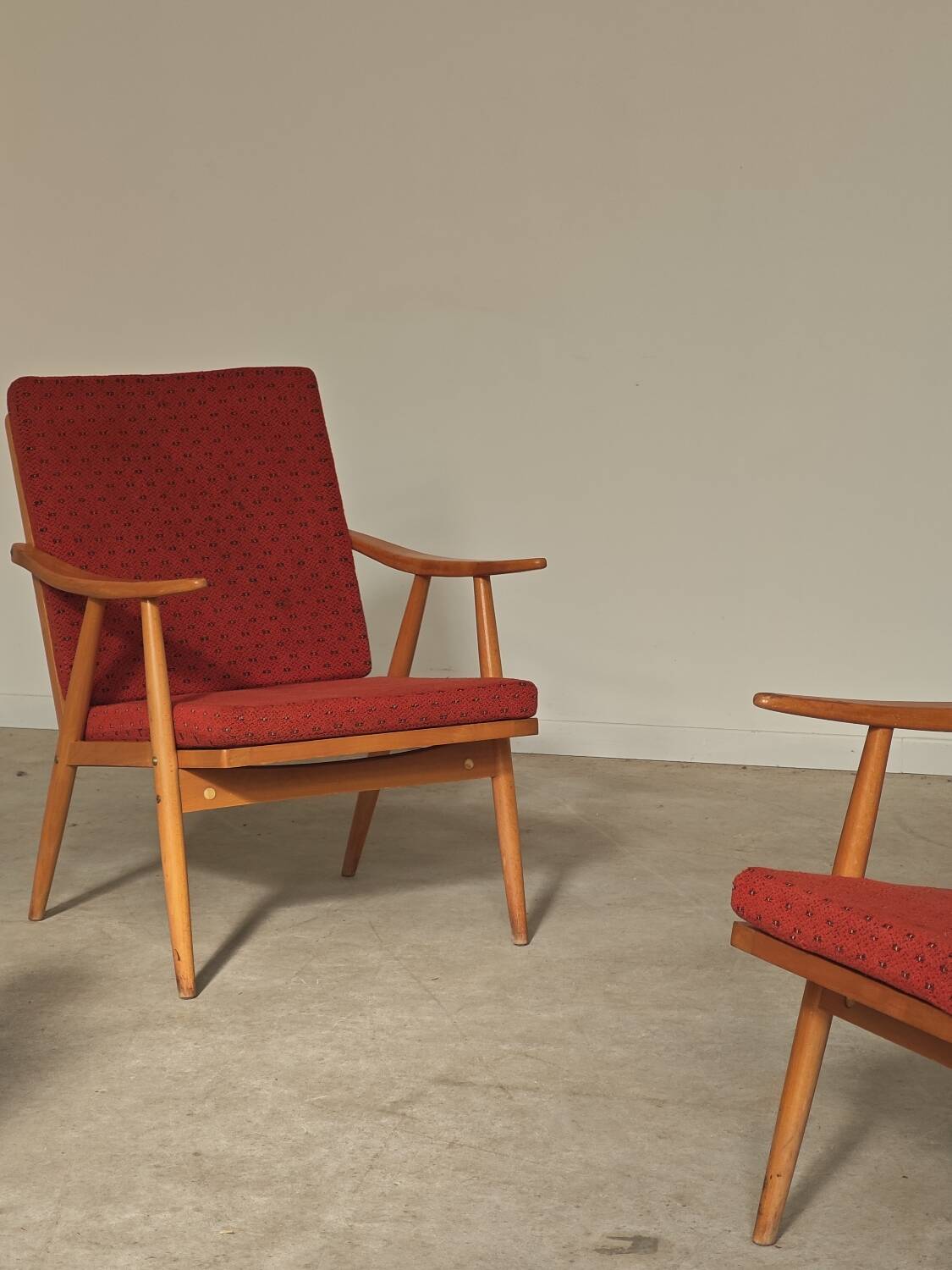 Pair of Boomerang armchairs by Antonin Suman for Ton (Thonet) 60