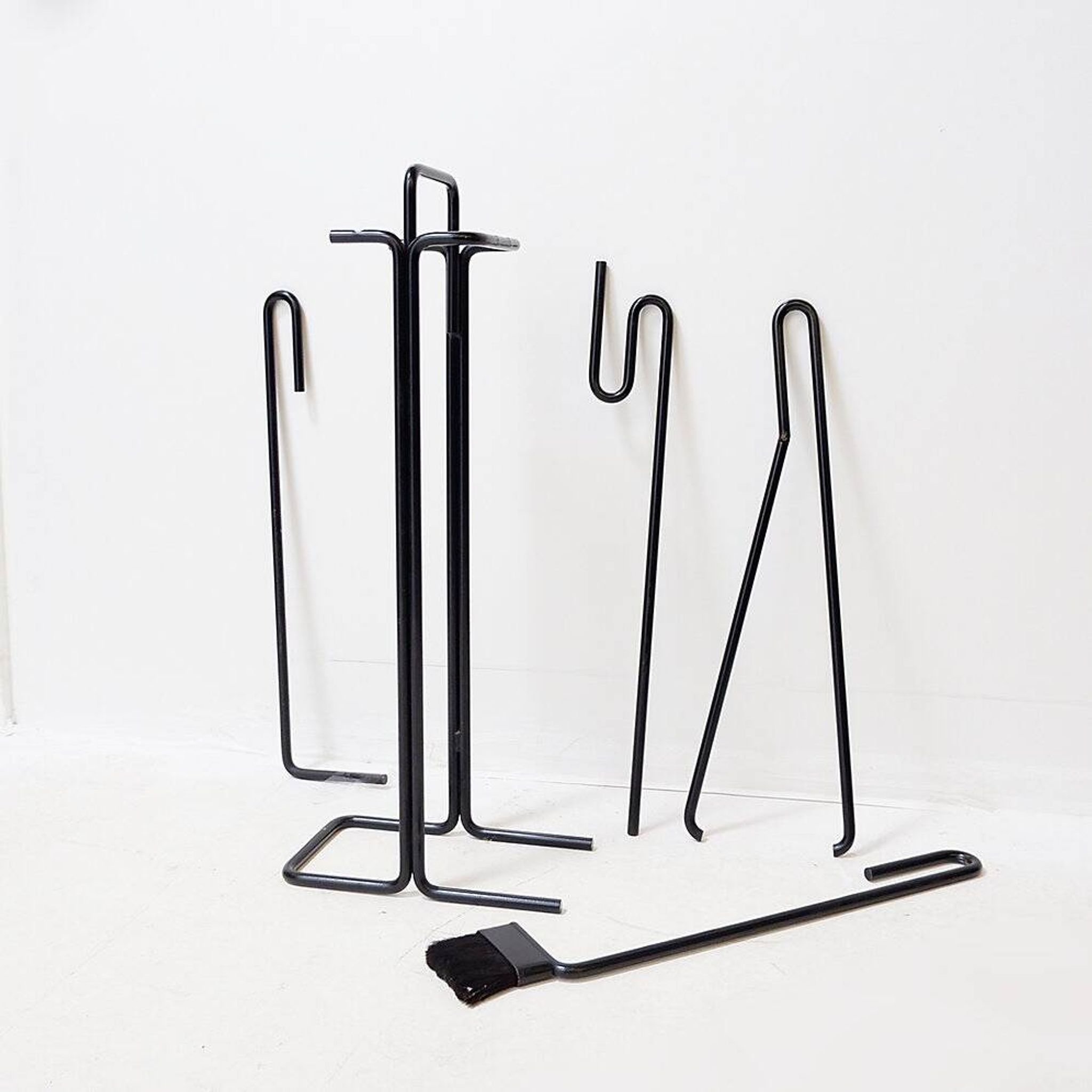 Minimalist black metal fireplace accessory set 'Mace-Line' by Ann Maes - 1970s