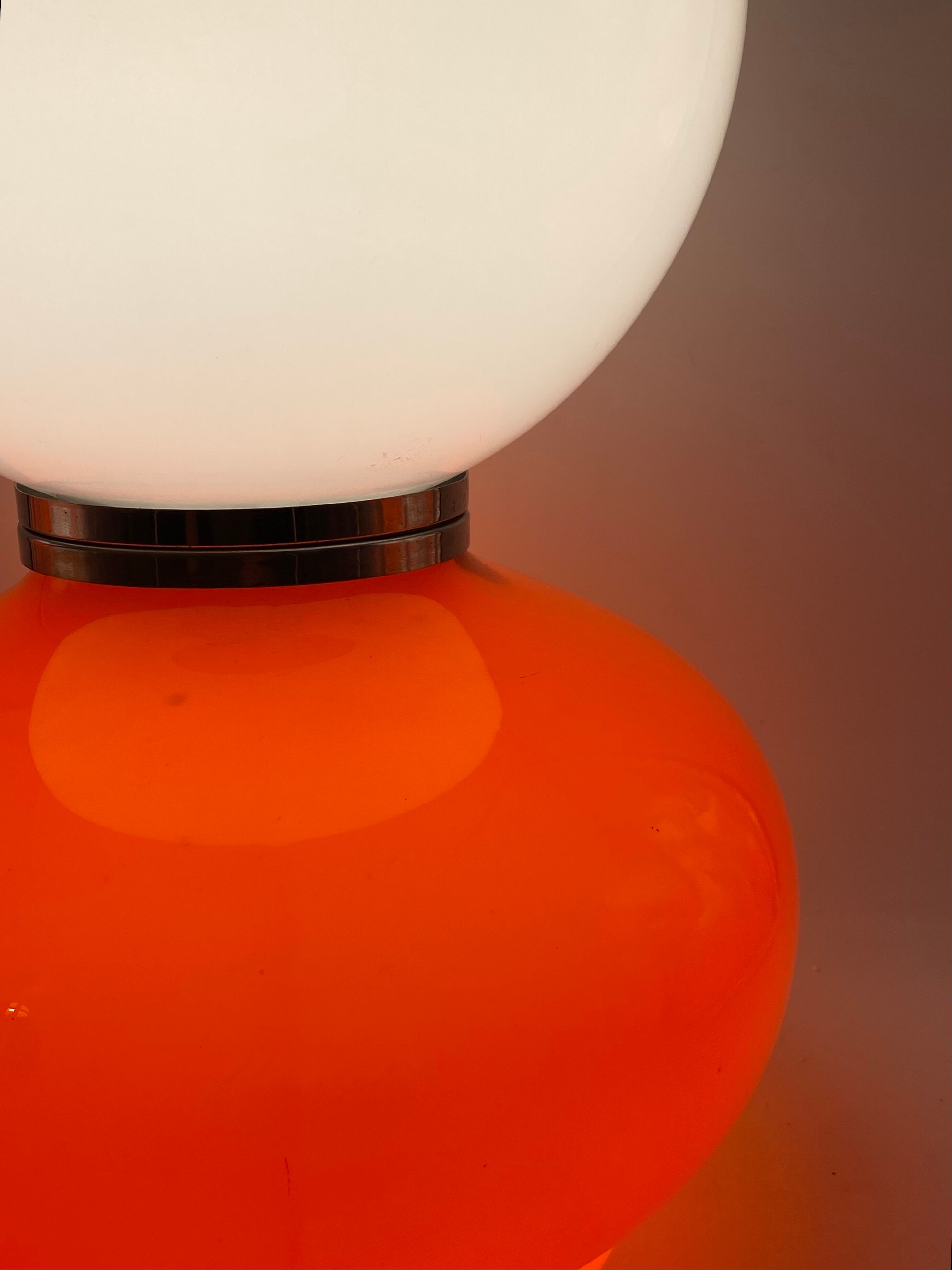 Space age red murano glass table lamp, 1970s