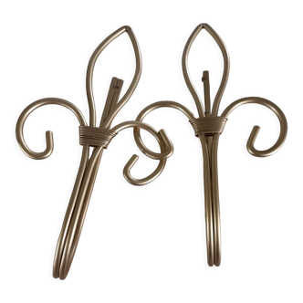 Lot 2 hooks for curtain embraces fleur de lys gilded