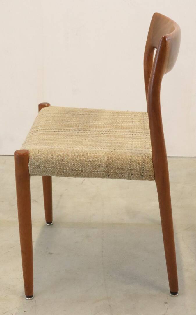 Suite de 6 chaises Niels O Möller modèle 77' Dukkerup