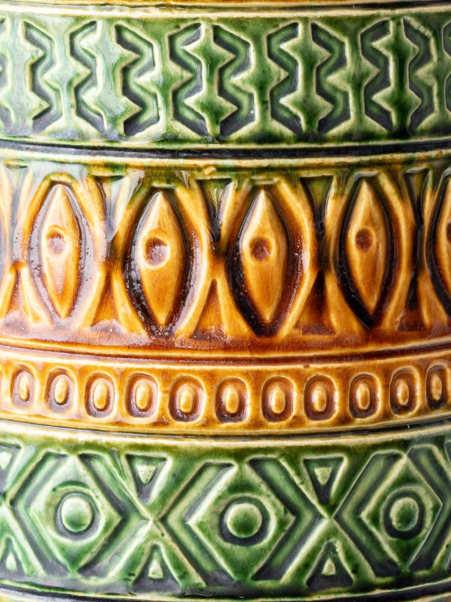 Lampe de table en céramique de style Bitossi des années 1960, émail vert ocre.
