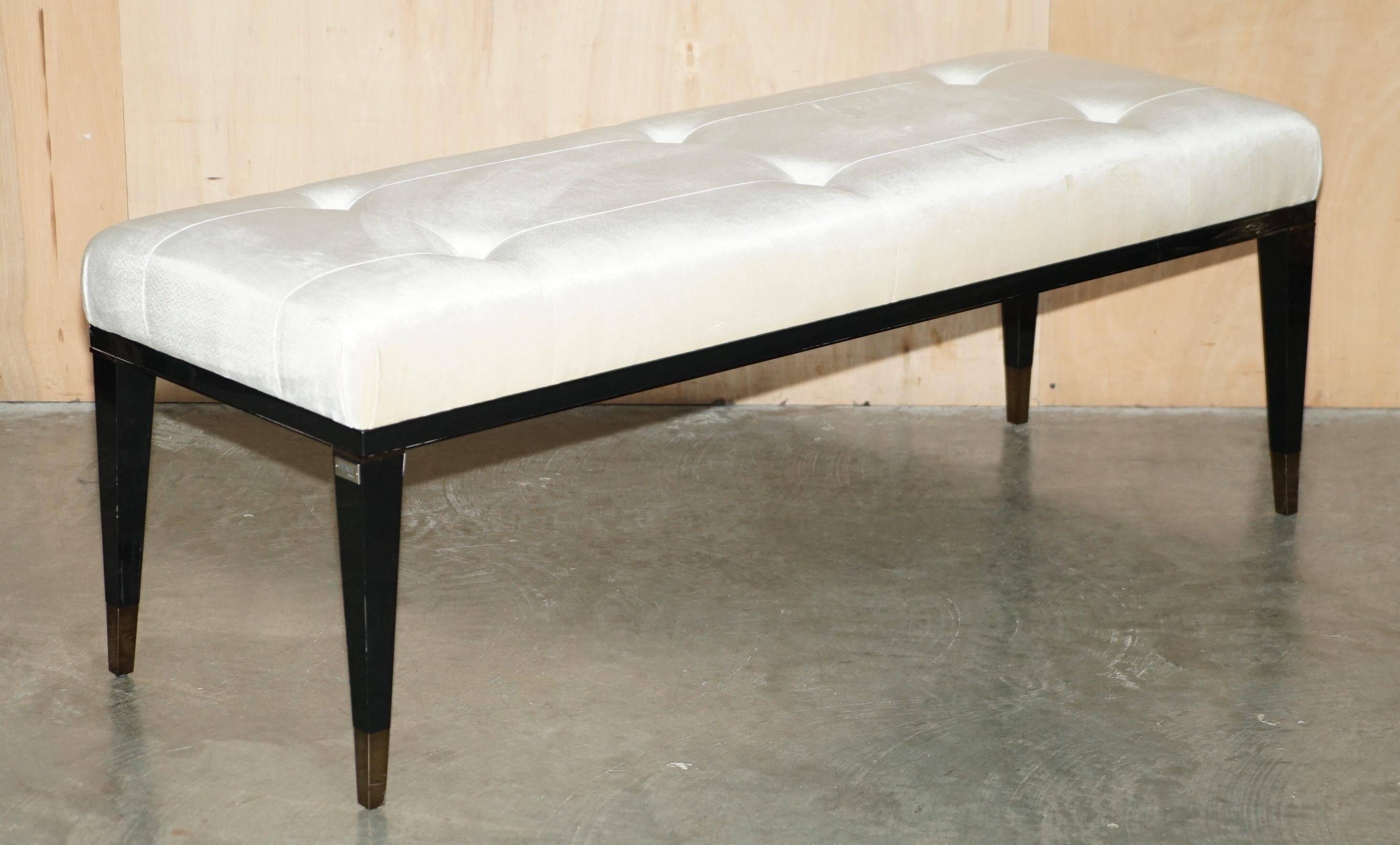 Chesterfield buttoned entrance bench in Fendi Casa velvet