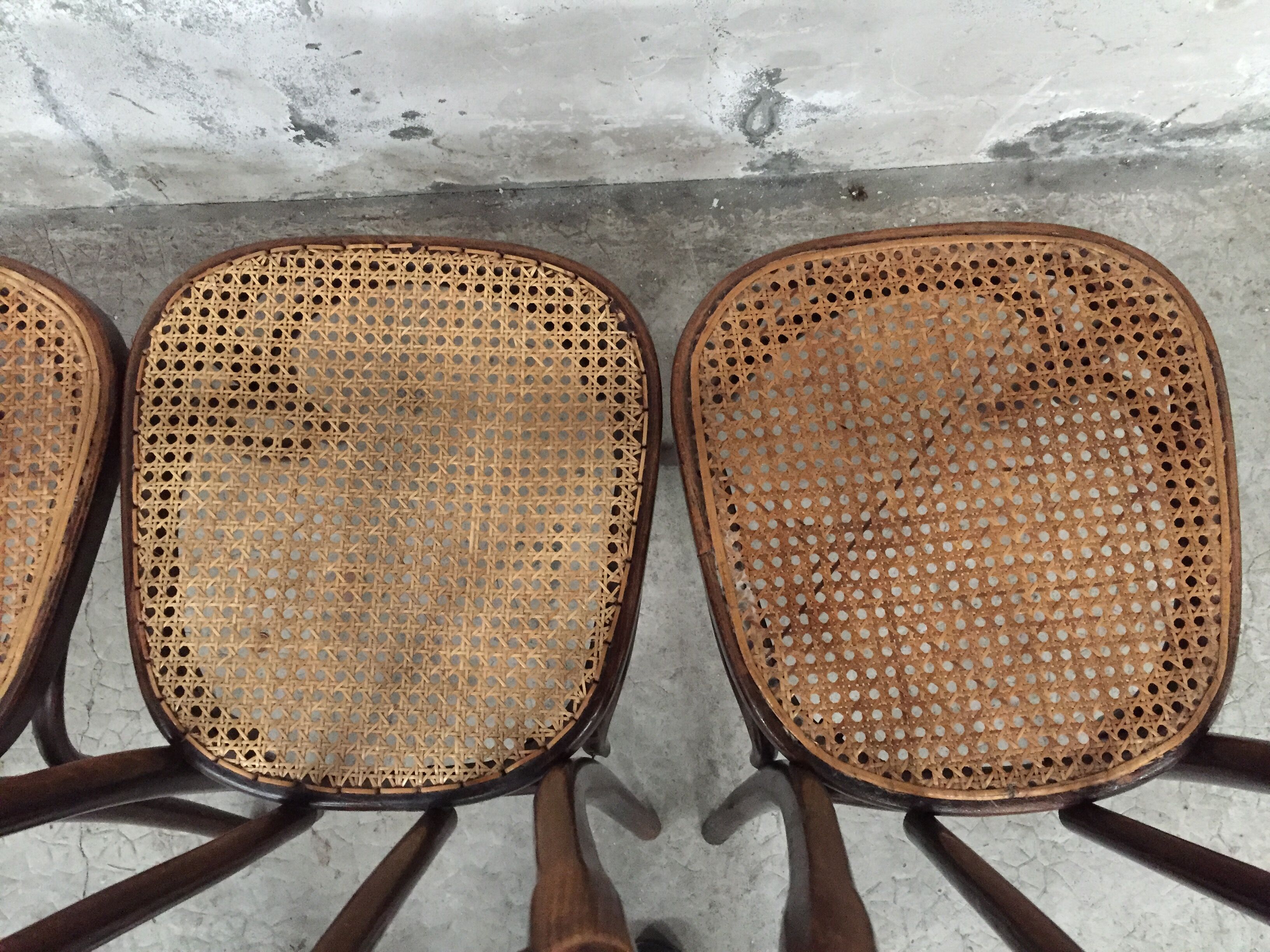 Series 4 chairs Bistro wood curved Fischel