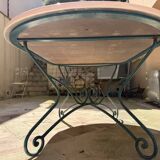 Oval table in enamelled lava from volvic