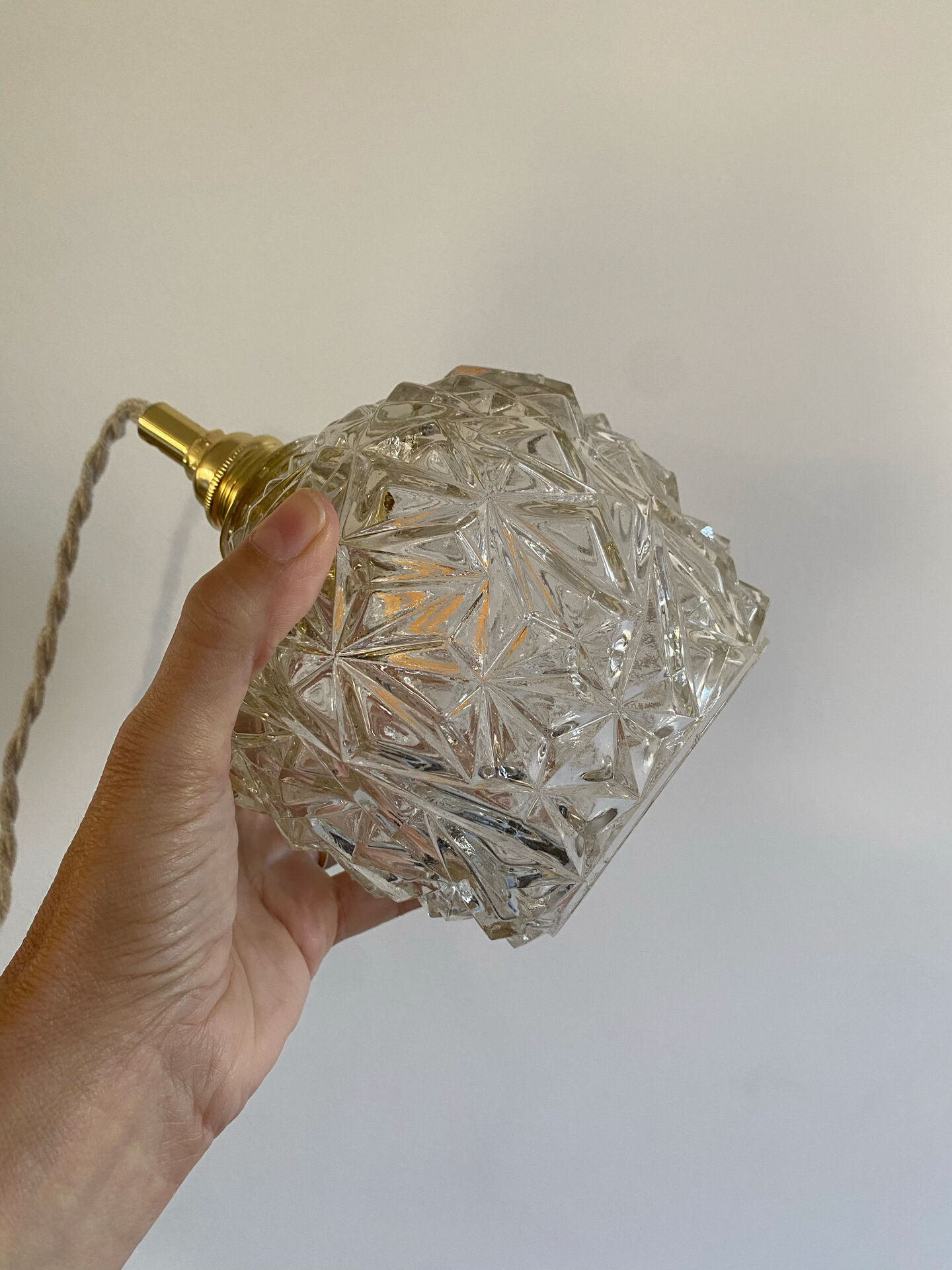 Baladeuse globe vintage en verre 