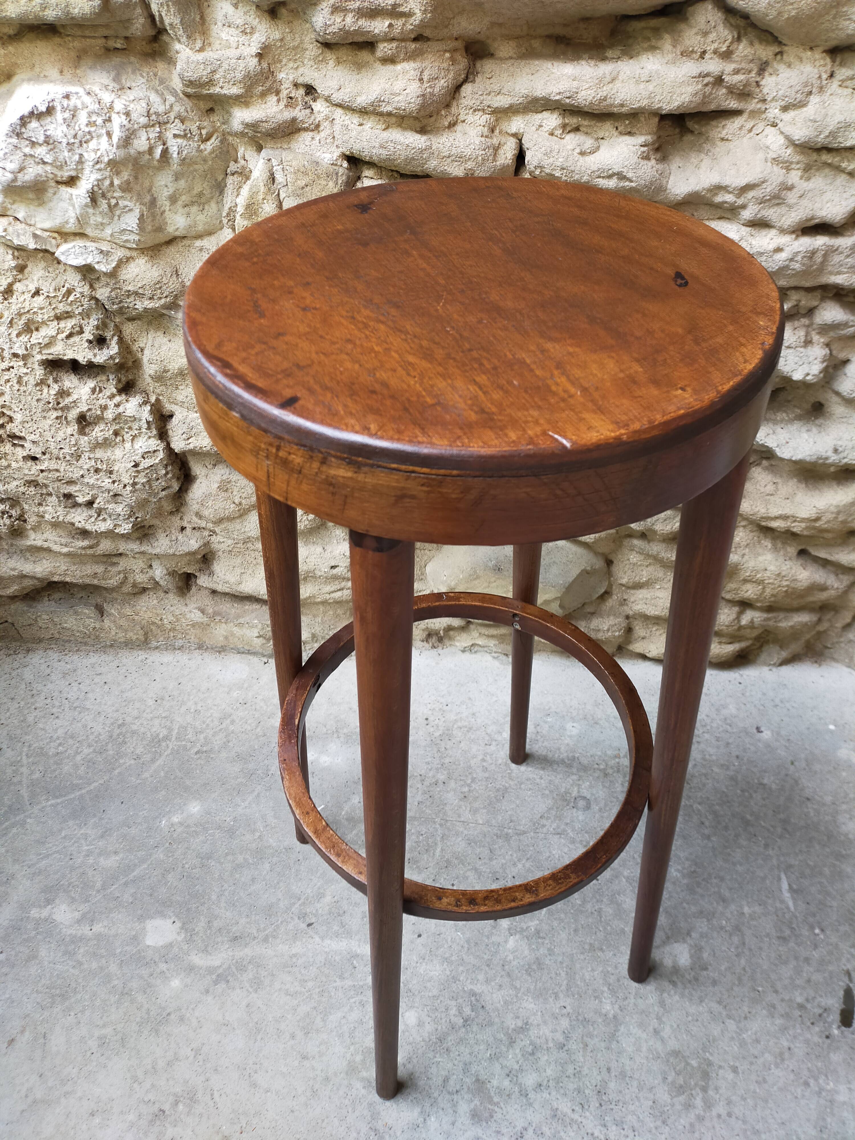 Worst bar stools