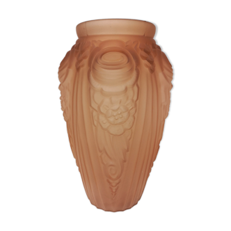 Art deco vase, frosted glass