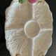 Large decorative plate in the shape of a leaf – Casual Dining