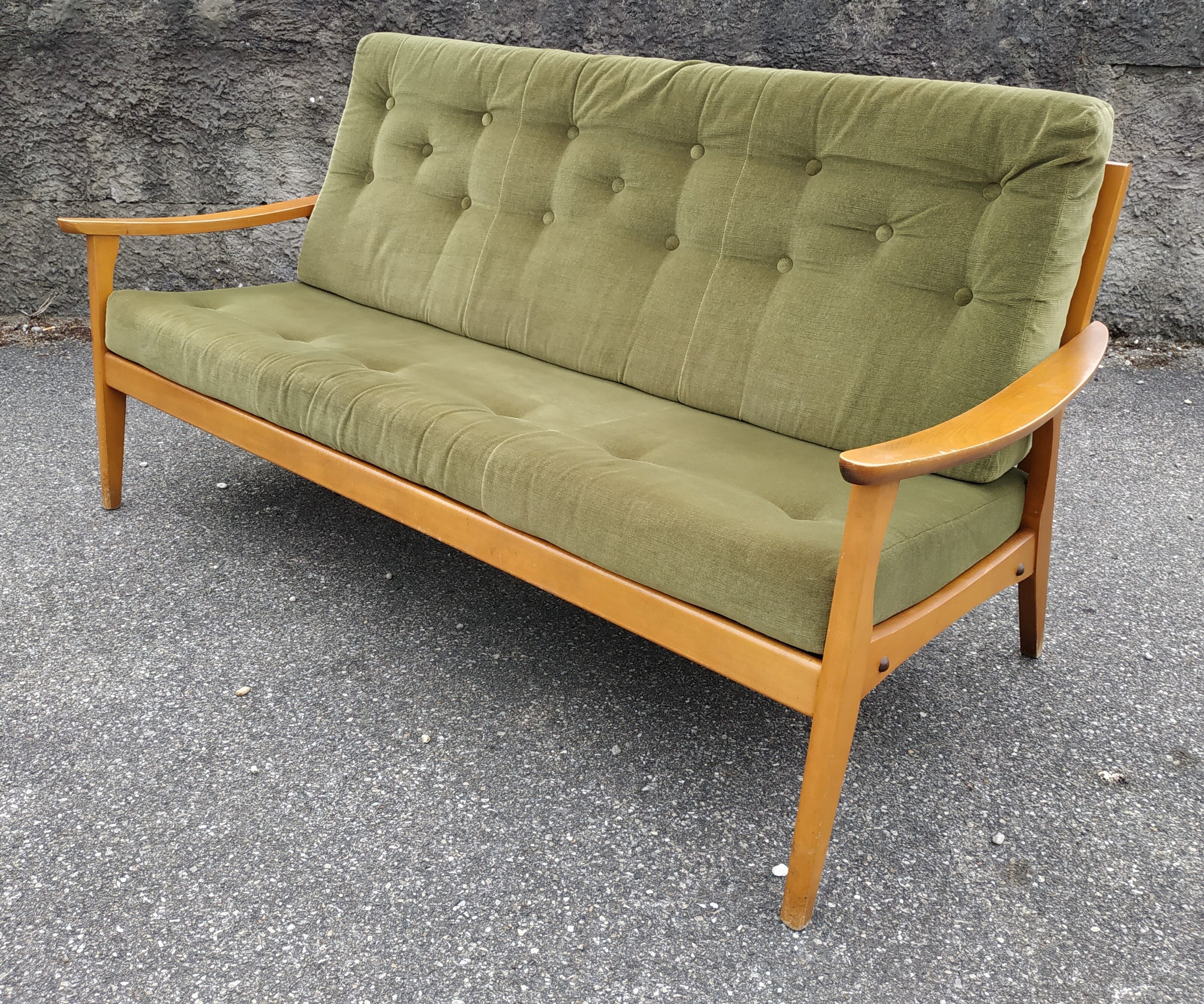 Scandinavian sofa years 60