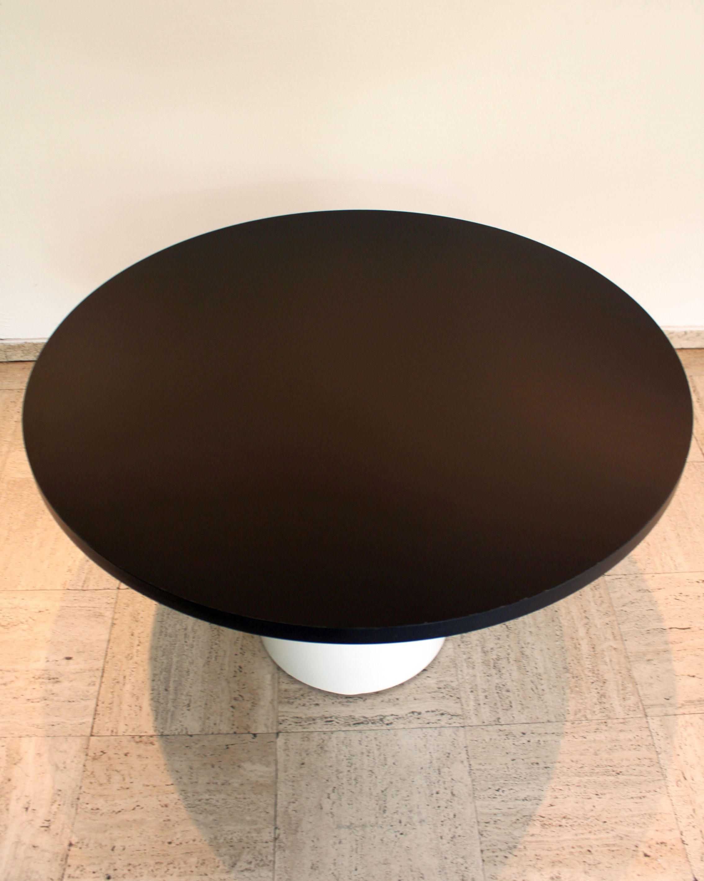 Table Georges Quay Plaza by Carrel Woodwork