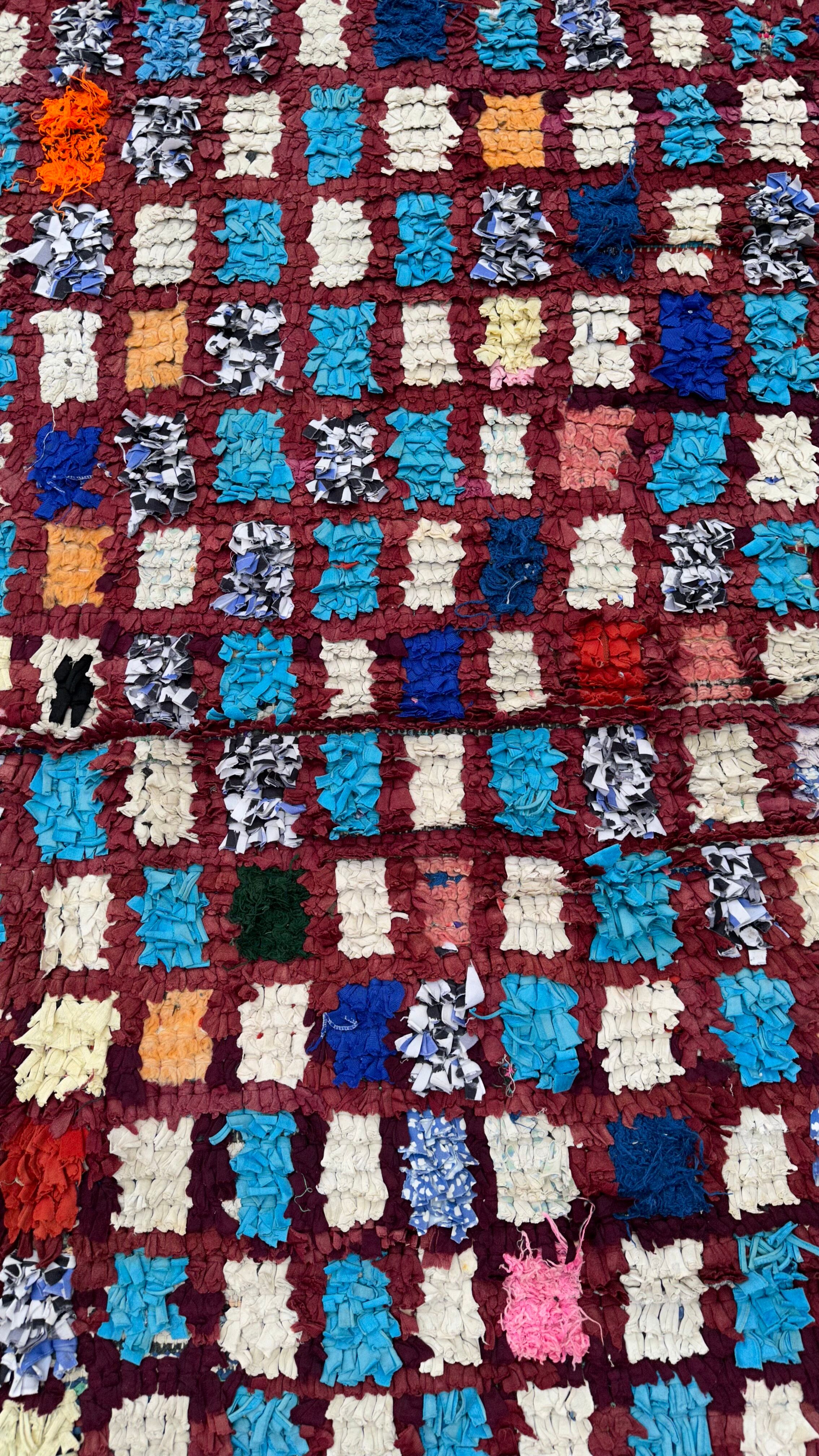 Moroccan carpet - 93 x 214 cm