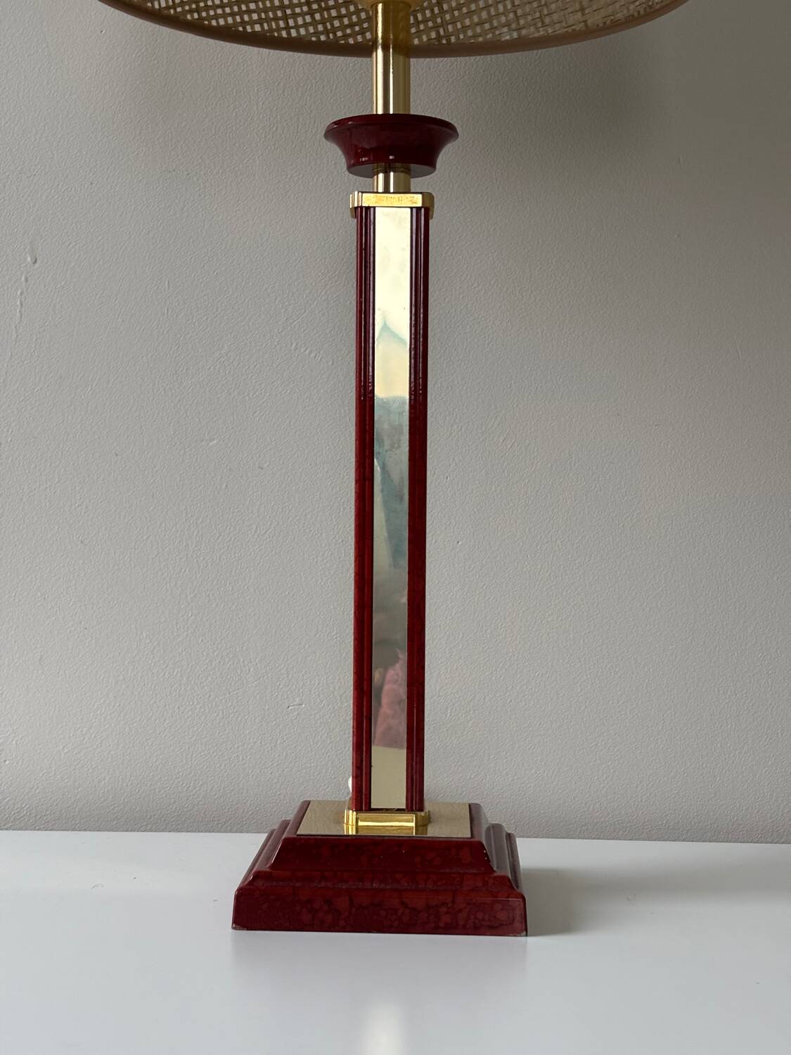R DeSchuytener column lamp
