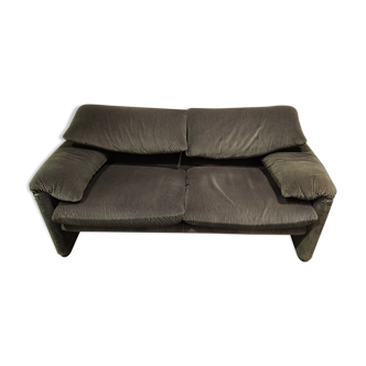 Maralunga sofa by Vico Magistretti for Cassina, 1973