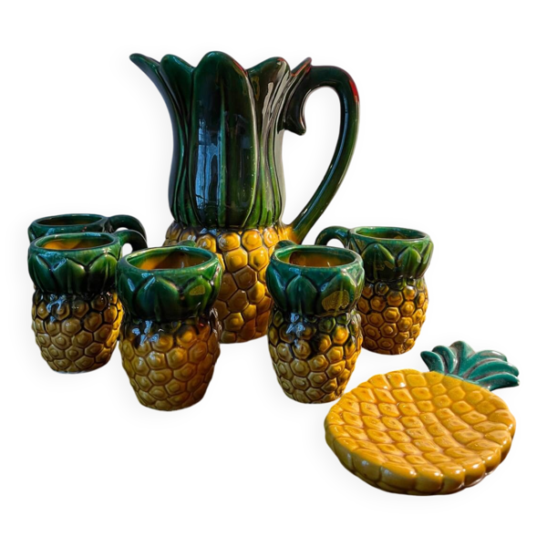 Service à orangeade en barbotine ananas, Vallauris vers 1940