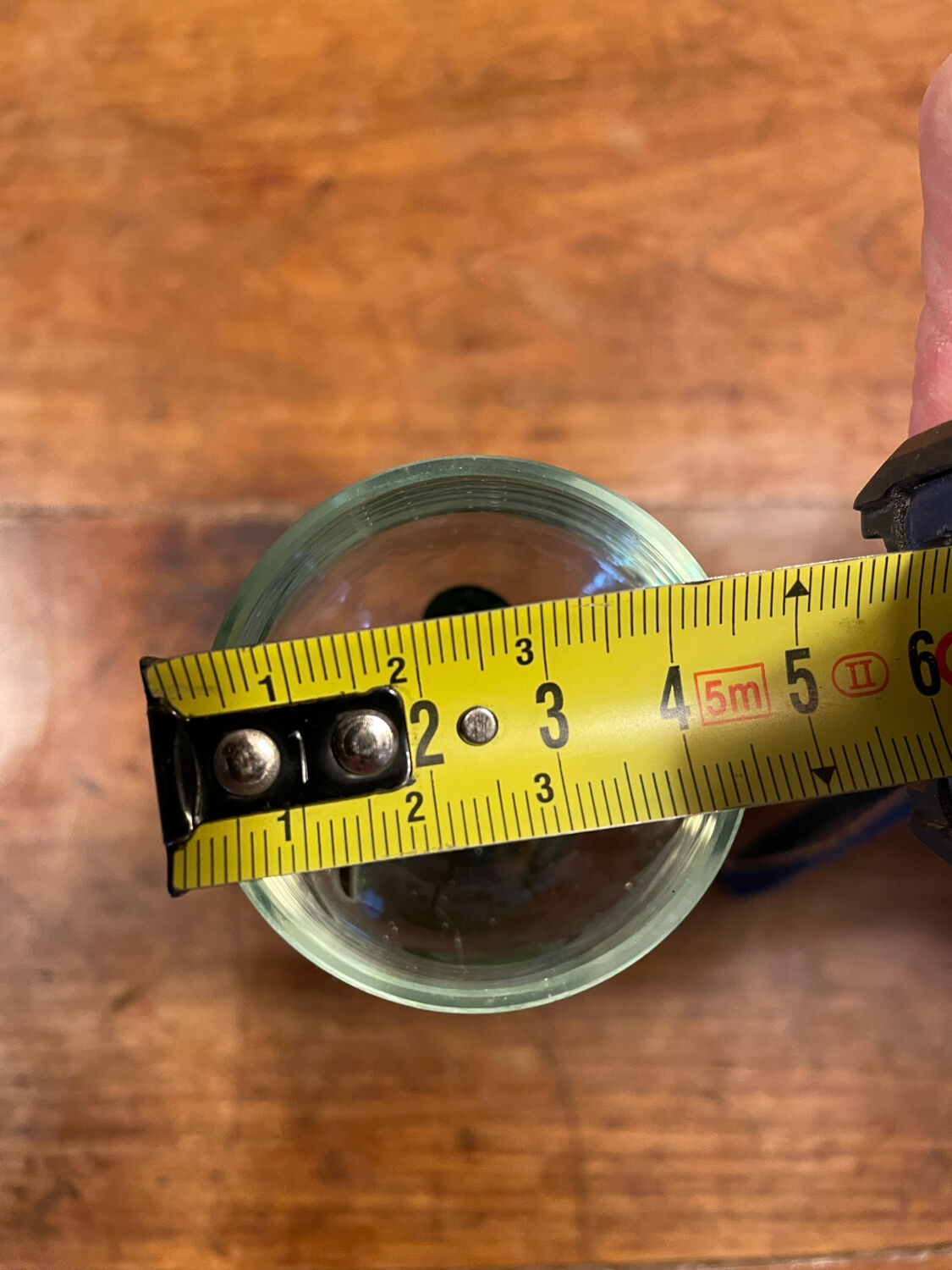 Ensemble de 7 verres à pied d’inspiration alsacienne