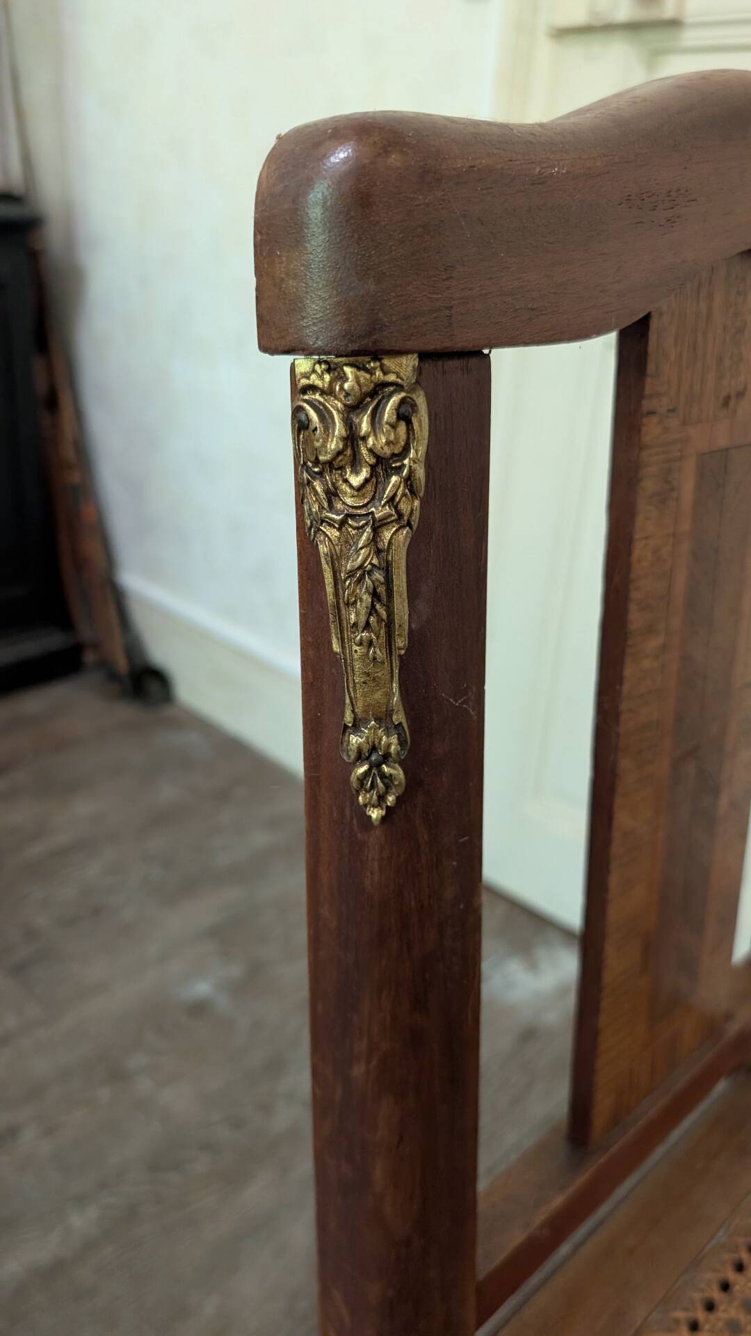 Set of 6 Louis XVI chairs in marquetry wood and caning.