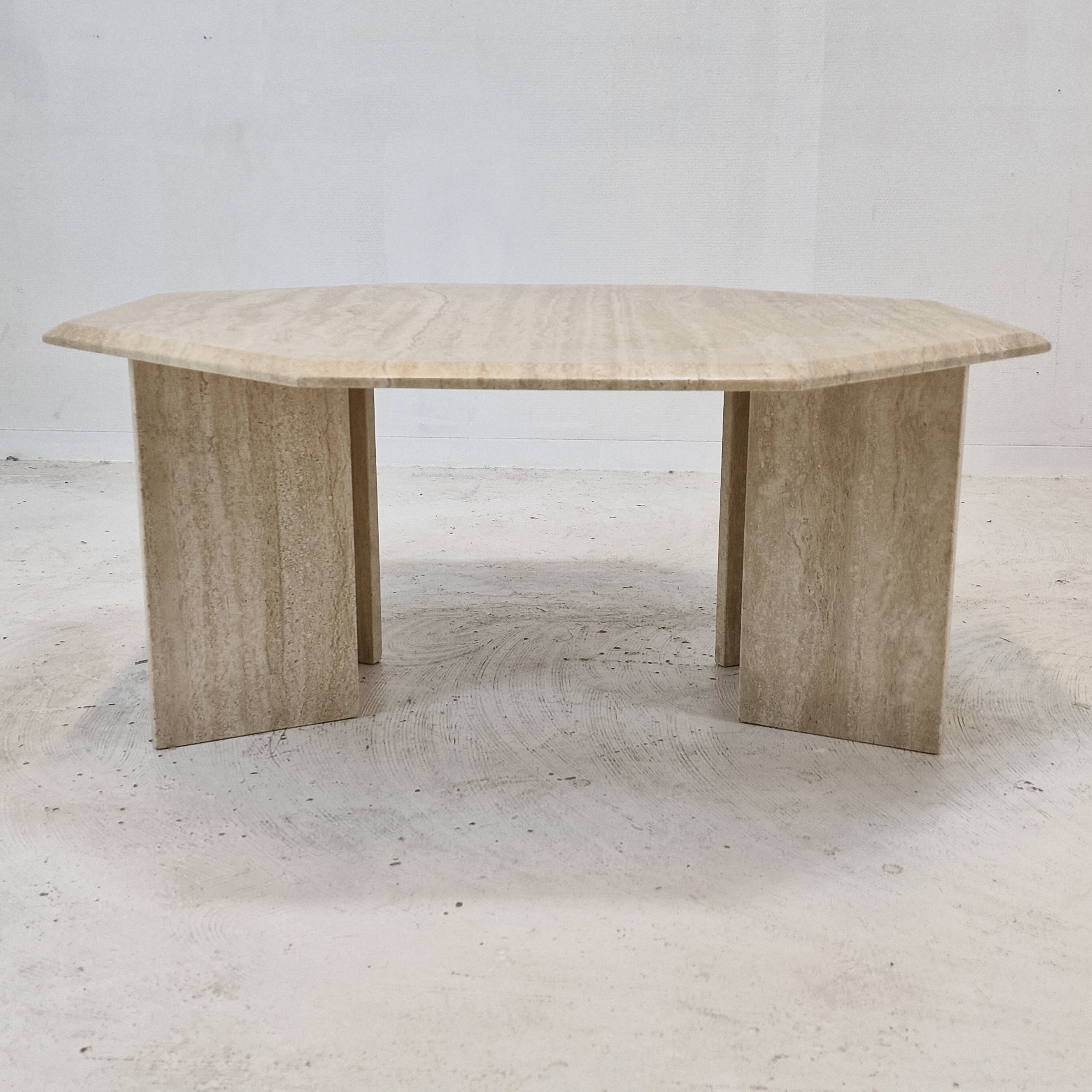 Italian octagon coffee table in travertine, 1980s