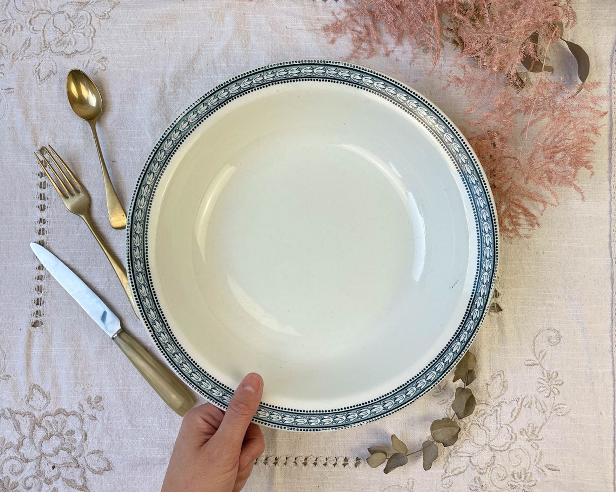 Vintage hollow dish Terre de fer St Amand & Hamage model Laurier made in France