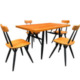 Table et chaises d'Ilmari Tapiovaara