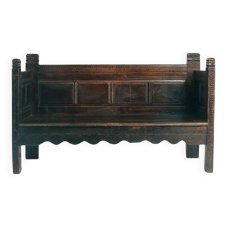 Banc de sieste espagnol ancien en bois de noyer, Espagne, milieu du XVIIIe siècle