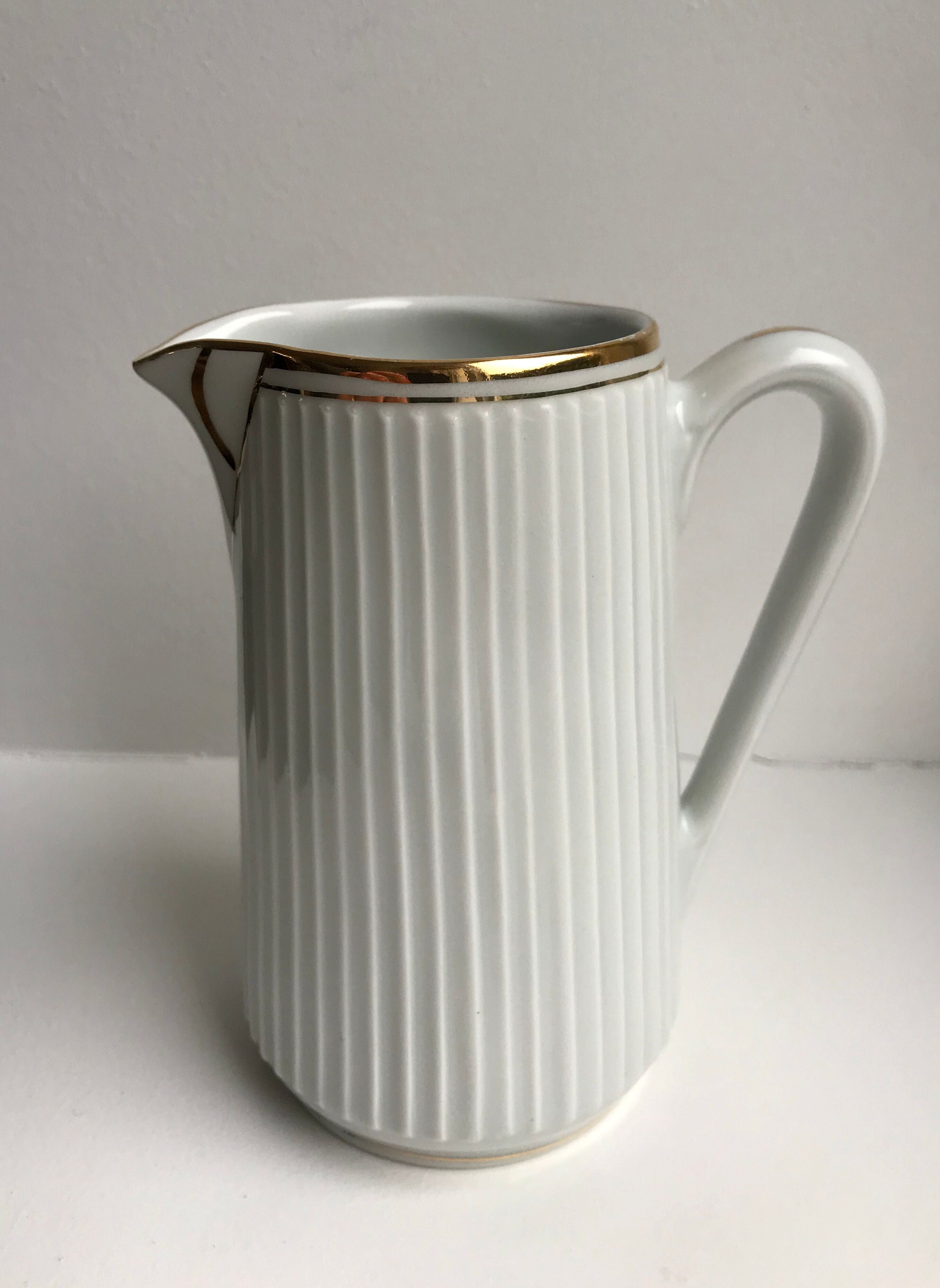 Limoges porcelain milk jug 20-30s