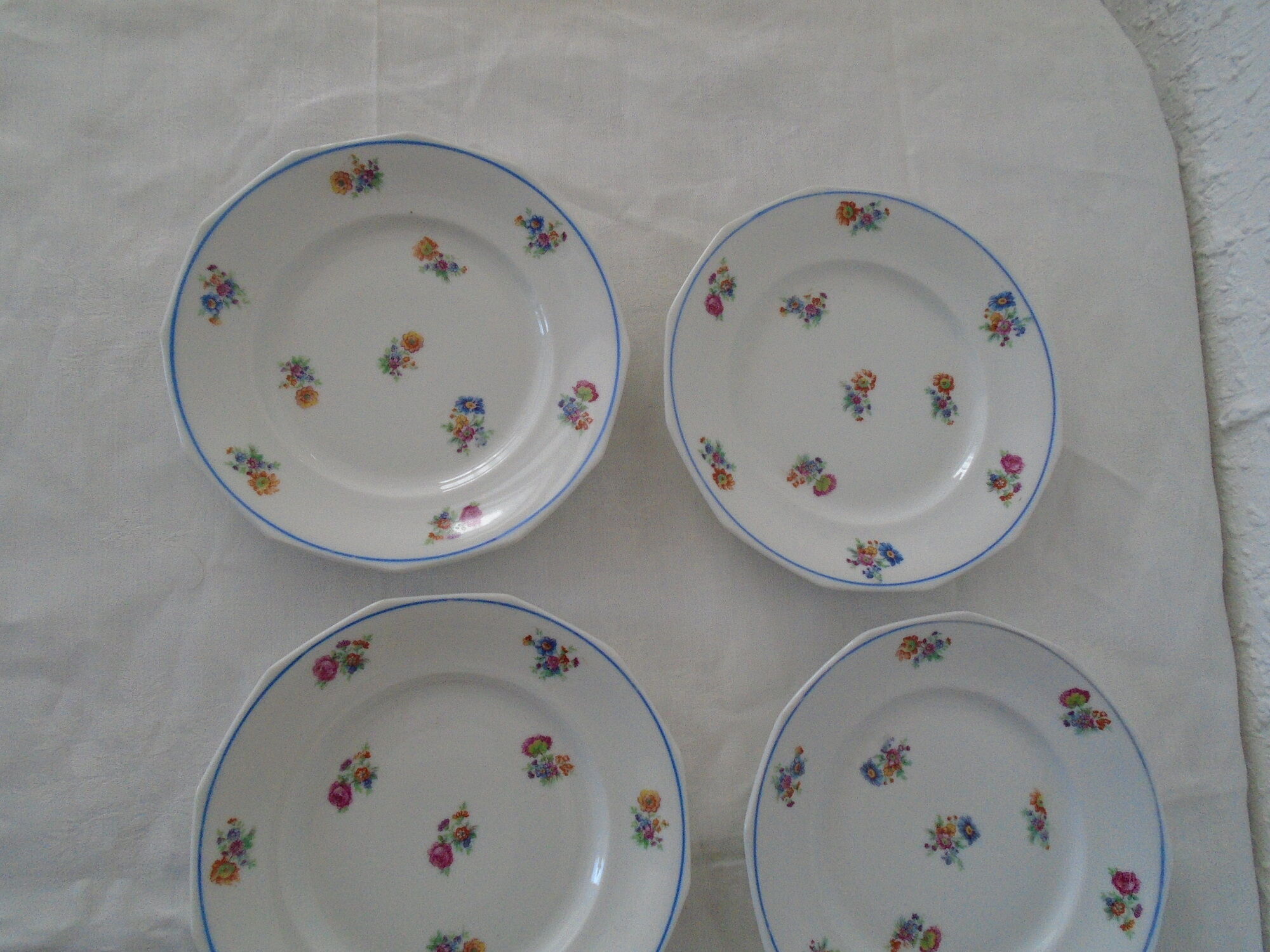 6 dessert plates decorated small porcelaiene flowers Sologne LAMOTTE