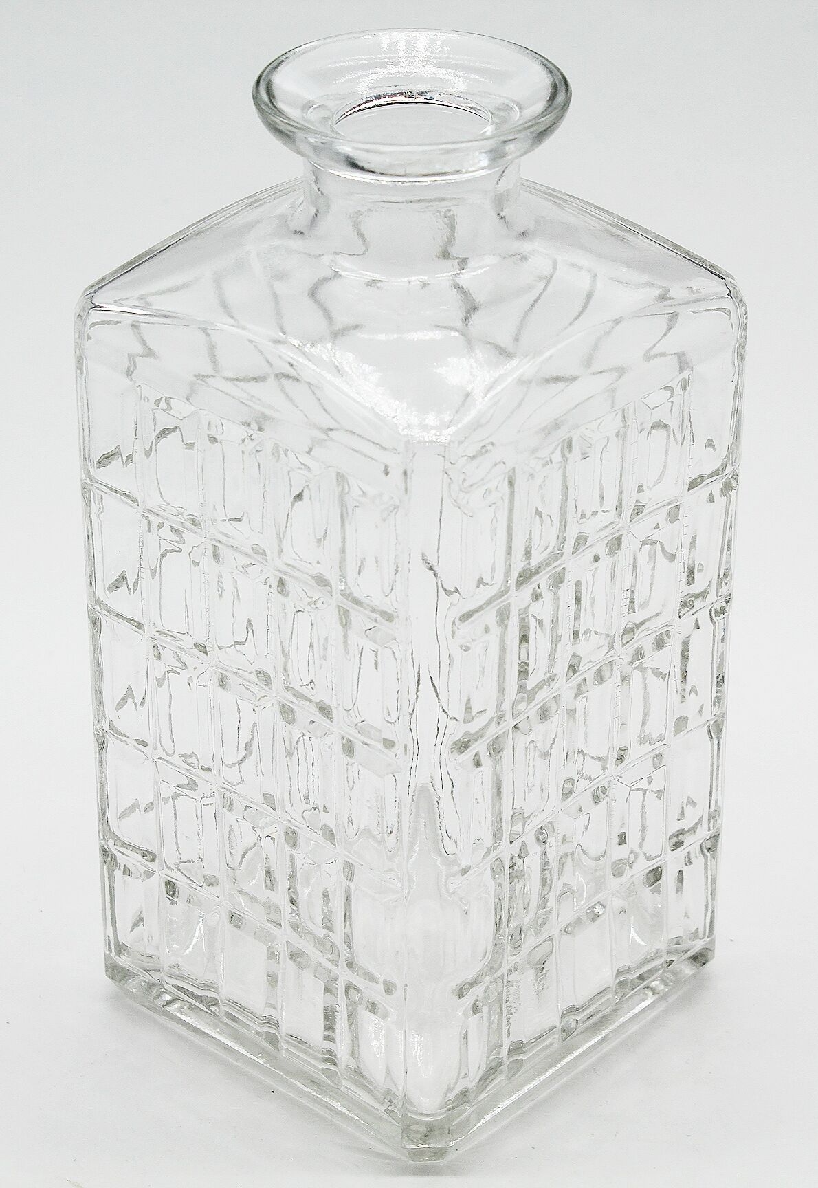 Glass whisky carafe