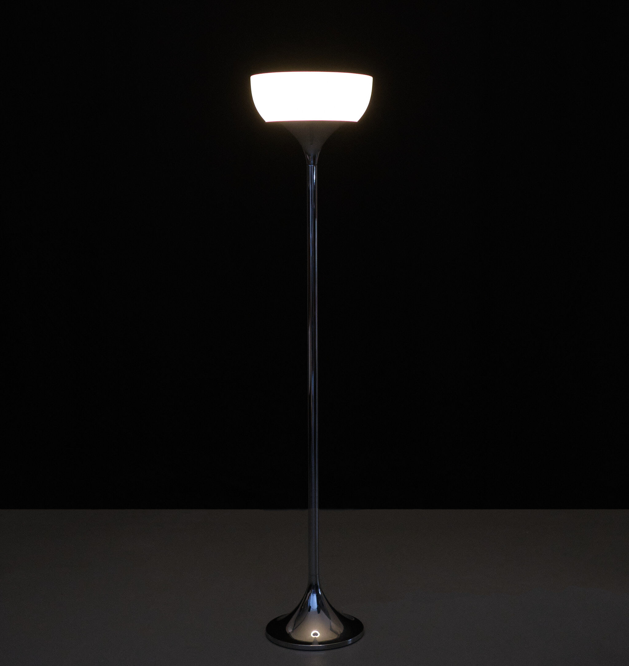 Guzzini Space Ace Floor Lamp, 1970s, Italy