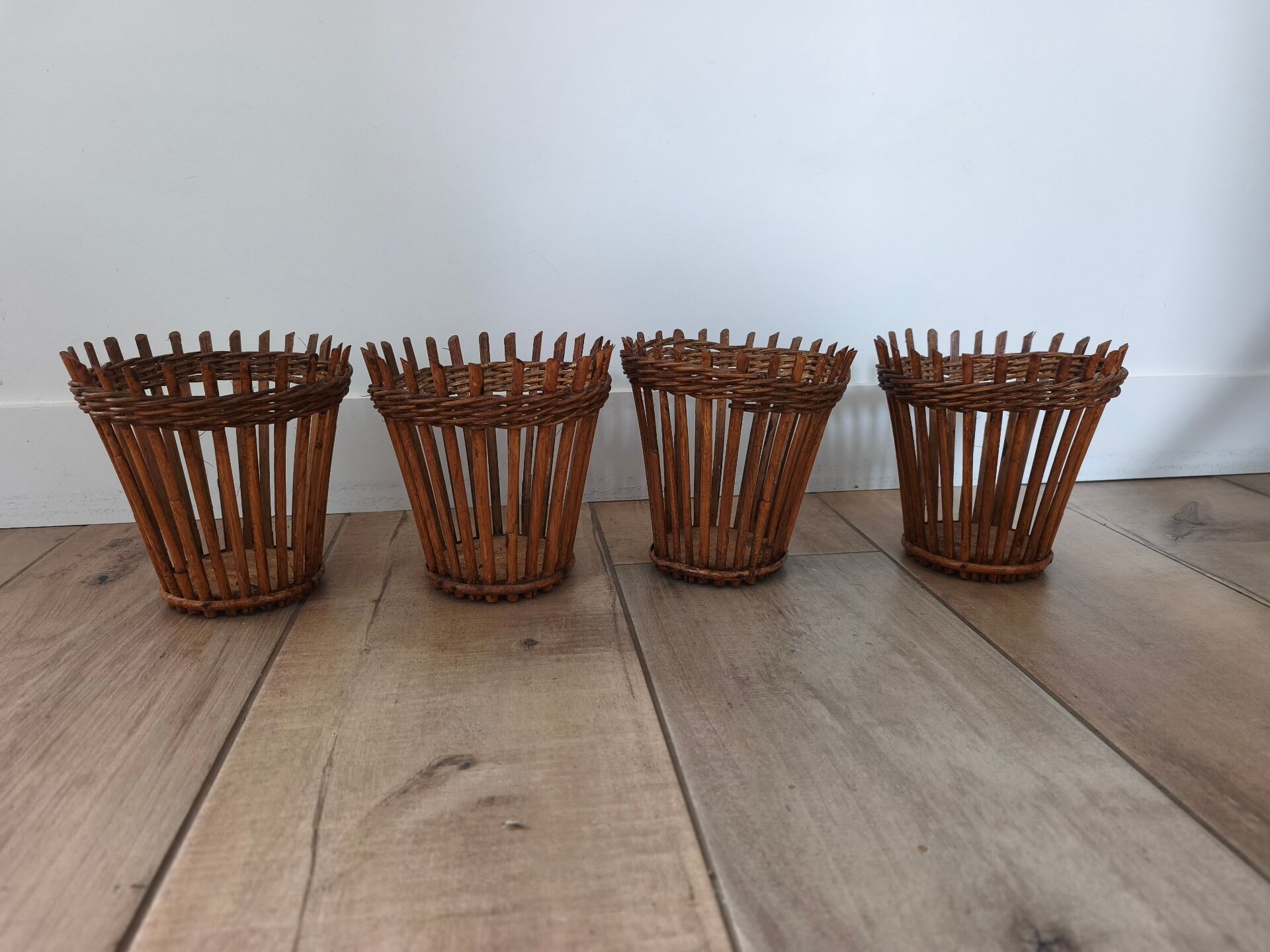 Vintage serpent plant stand in rattan and bamboo - 1960s