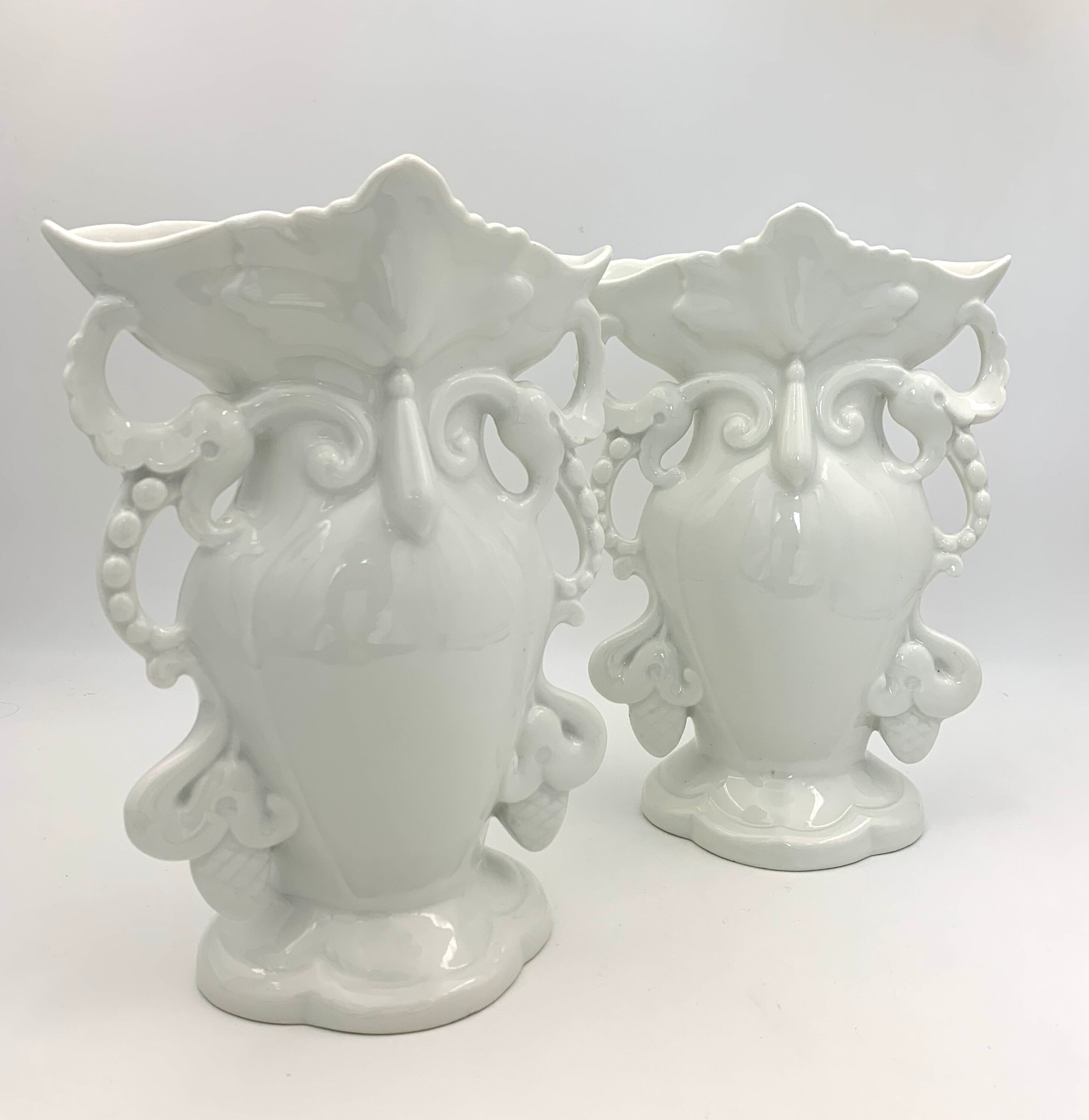 Porcelain vase, church vase, bridal vase, white.