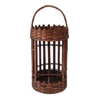 Wicker bar basket