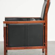 Fauteuil en cuir de vache au design Art Déco avec un look intemporel