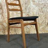 2 chaises des années 70