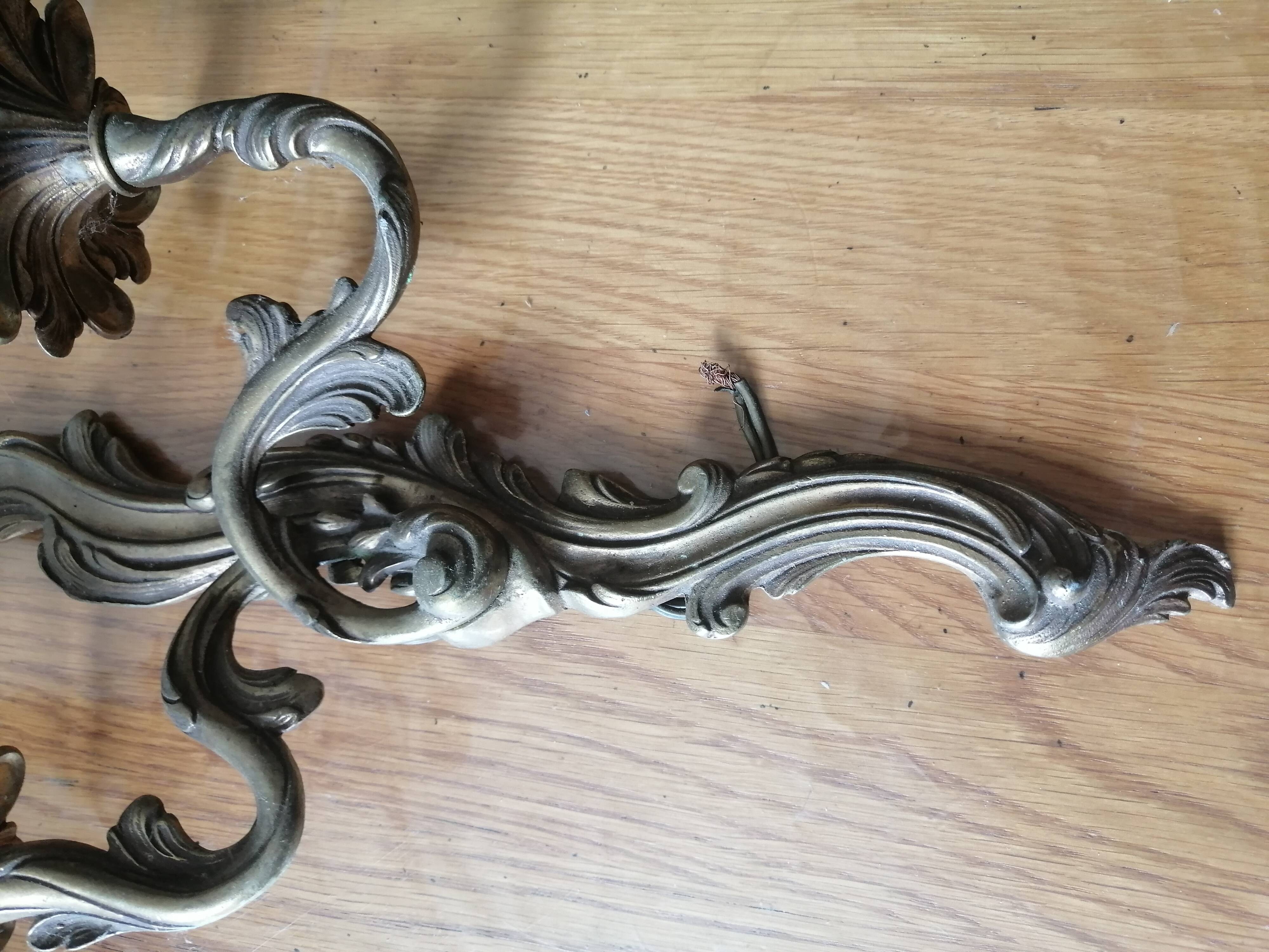 Pair of louis xv rocaille style bronze wall lights