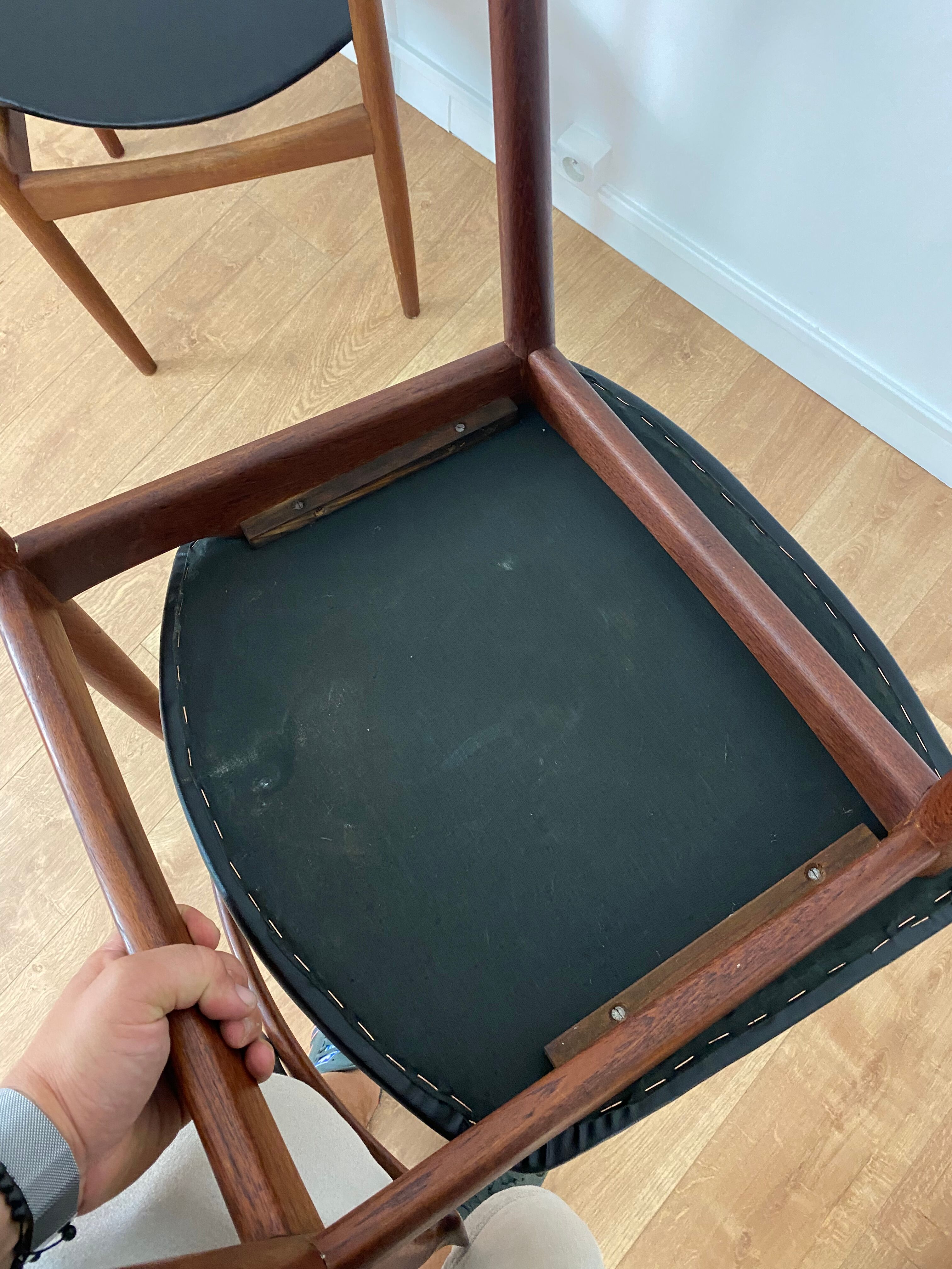 Pair of Scandinavian teak chairs Sorensen