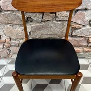 Chaise scandinave années 60 Skaï noir