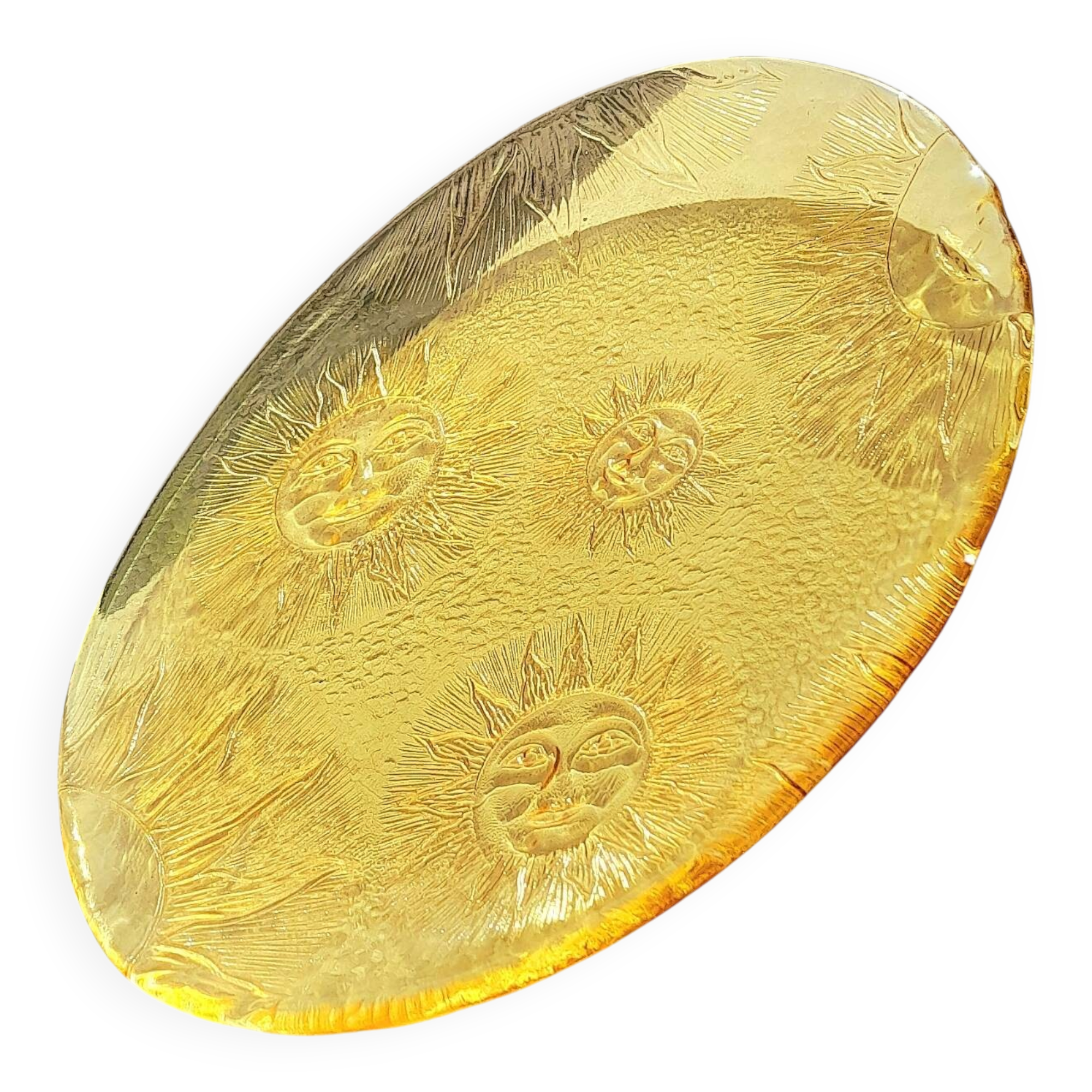 Glass plate decorated with suns, 1980.