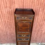 Storage cabinet